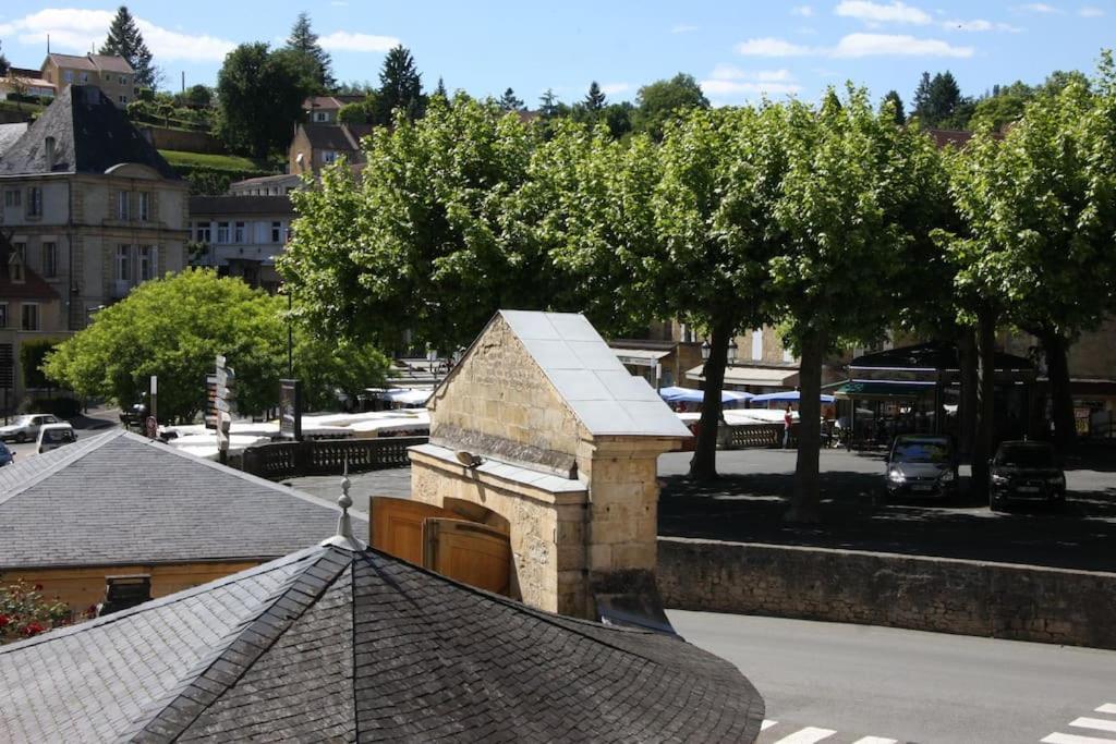 Les Chambres D'Hotes Chez Alisa Et Daniel Sarlat-la-Caneda Exterior photo