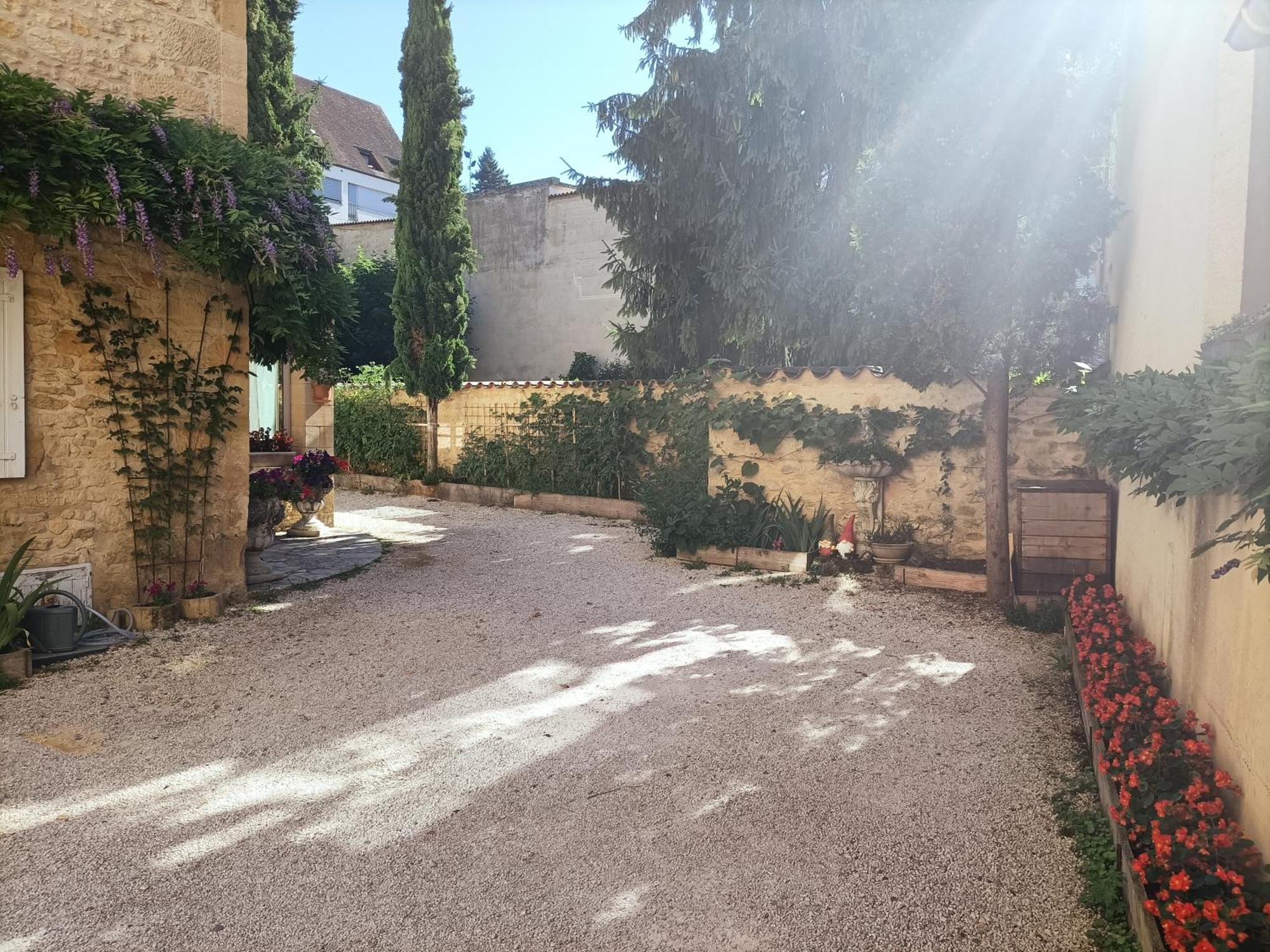 Les Chambres D'Hotes Chez Alisa Et Daniel Sarlat-la-Caneda Exterior photo